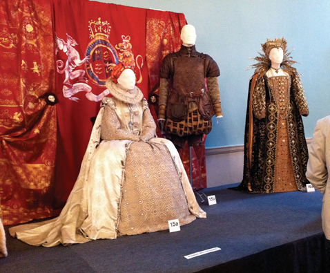 Elizabeth I and courtiers