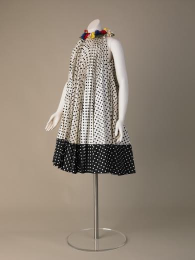 Evening dress, acetate rayon and nylon, John Bates for Jean Varon, c.1970 Copyright: WAG 