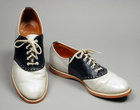 Saddle shoes 1940s online