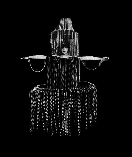 ‘The Fountain Dress’ worn by Marchese Luisa Casati circa 1920, designed by Paul Poiret. 