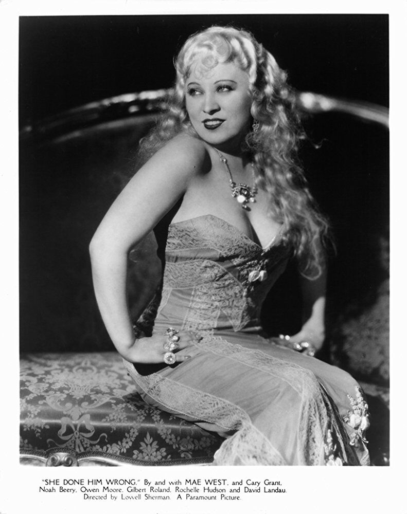 Mae West in She Done Him Wrong, ©Paramount 