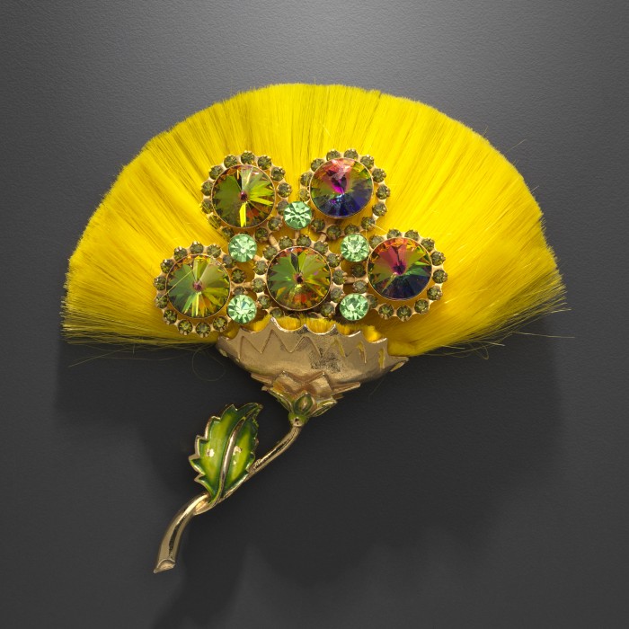 Silk flower brooch, 1960-1969
Hattie Carnegie (American (born in Austria), 1889-1956)
Gilt metal, enamel, glass, silk
Gift of Carole Tanenbaum
Photograph © Museum of Fine Arts, Boston