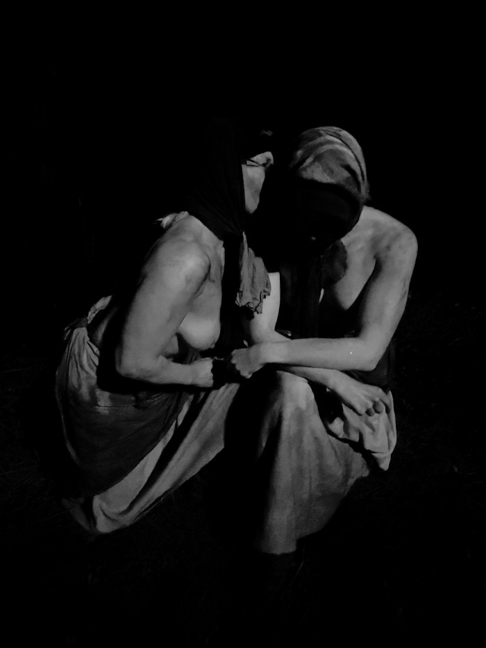 Image courtesy of Tori Hitchens
Costume Designer and Photographer
www.torihitchens.com