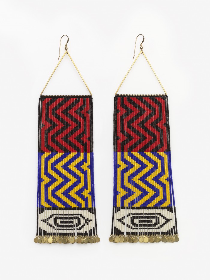 All My Ancestors Are Watching earrings, 2022
Tiffany Vanderhoop (Aquinnah Wampanoag and Haida, born in 1982)
Brass, glass seed beads (delica, size 15)
Textile Curator's Fund
Photograph © Museum of Fine Arts, Boston