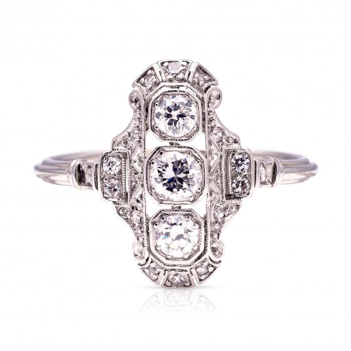 Art Deco Diamond engagement ring. Copyright The Antique Ring Boutique.