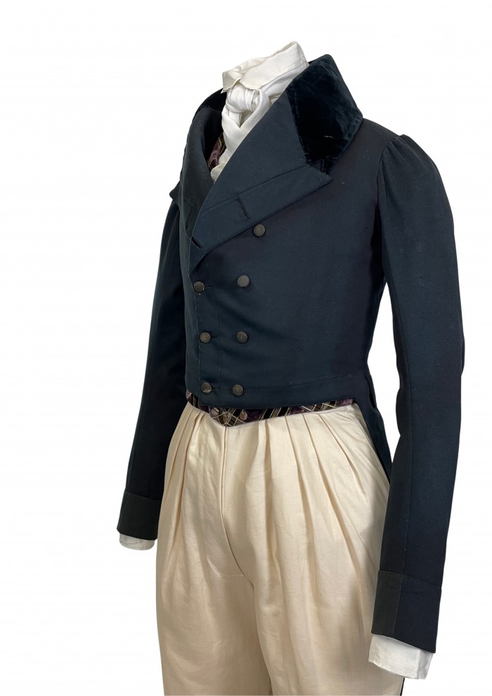 The tailcoat mounted.