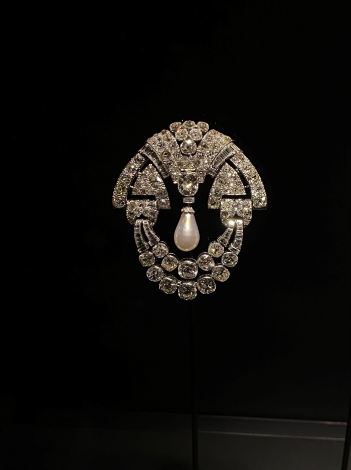 Brooch by Van Cleef & Arpels, about 1930, Platinum, Pearl, Diamonds, from the Collection Van Cleef & Arpels. Photograph taken by Judith Hepner.