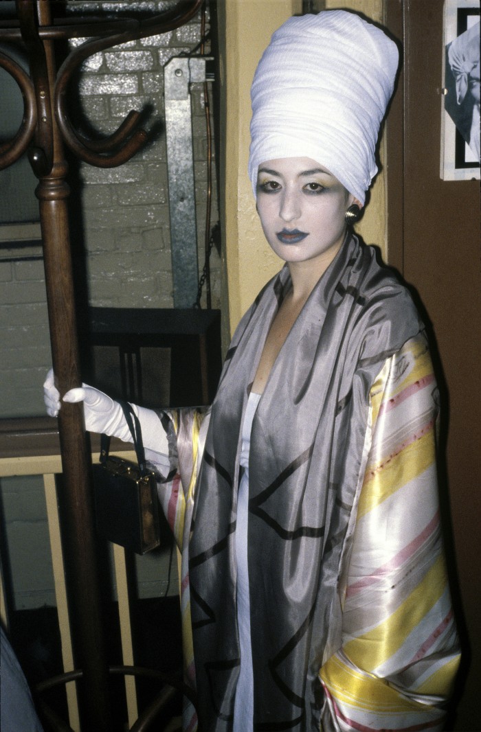 Lesley Chilkes wearing ensemble by David Holah at the Blitz, about 1979. © Derek Ridgers c/o Unravel Productions.