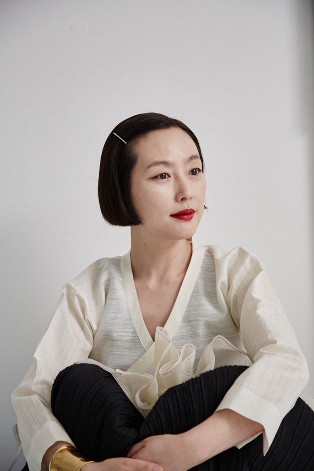 An interview with designer Kim Young Jin - The Costume Society
