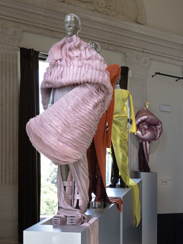 Rick Owens, Temple of Love © Palais Galliera, Paris Musées, Gautier Deblonde