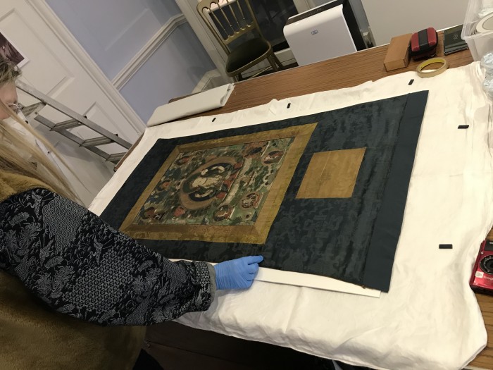 Deciding on placement of the magnets for the Thangka display